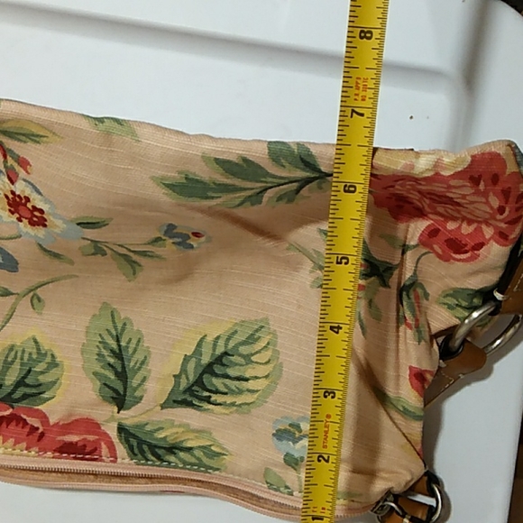 Fossil Purse Pretty Pink w/ Flowers - Picture 7 of 9